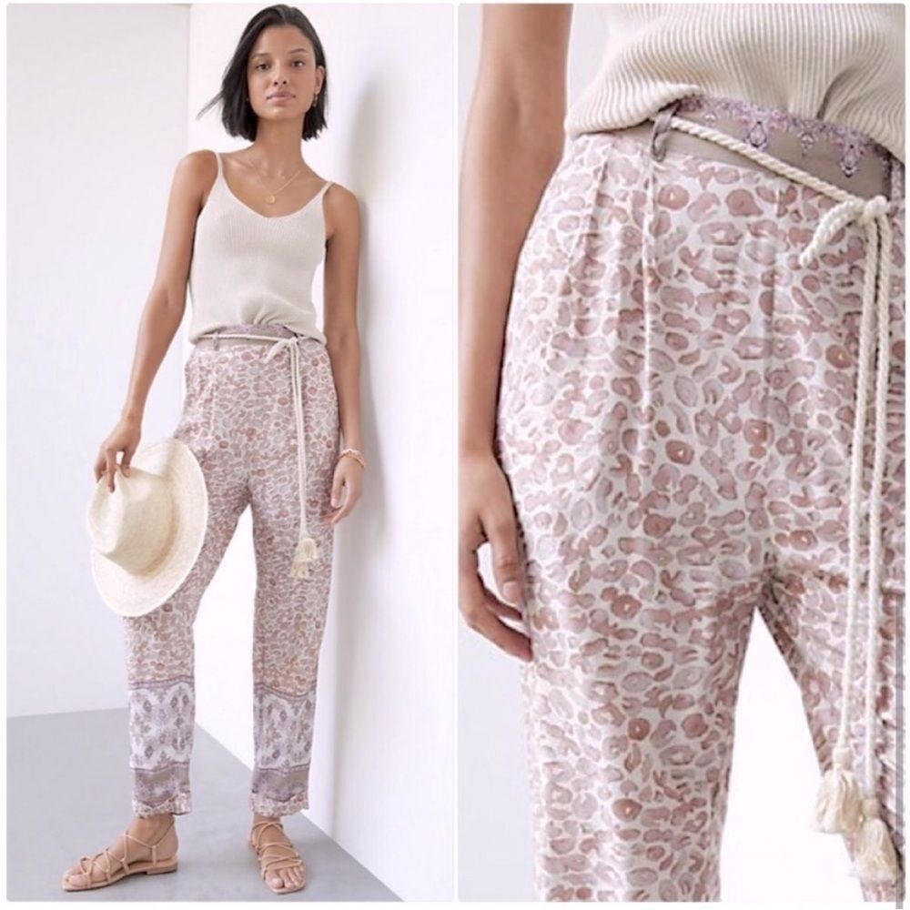 Anthropologie Ollari New York Women's Pink Patterned Pants - Size L